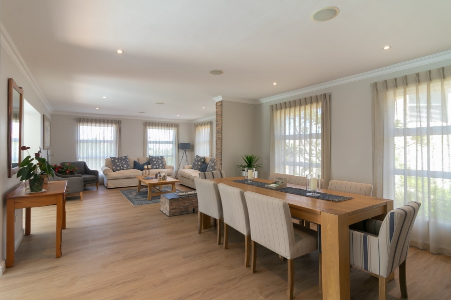 6 Bedroom Property for Sale in Pezula Golf Estate Western Cape